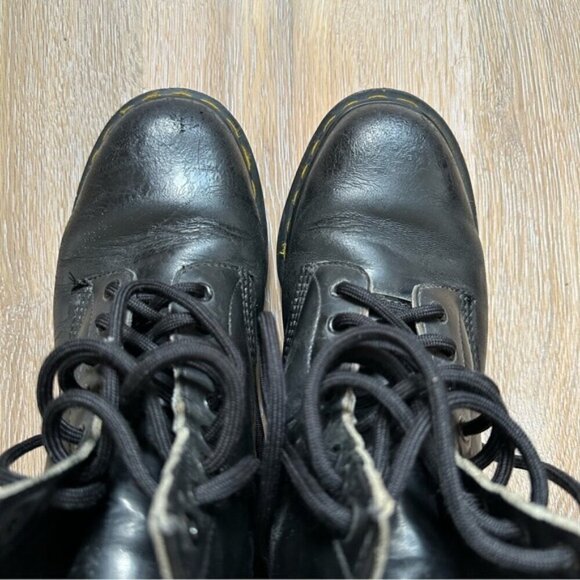 Vintage 90\'s 1460 Dr. Martens Made in England 8 Eyelet Black Boots -UK 8 (US 10) main image 7